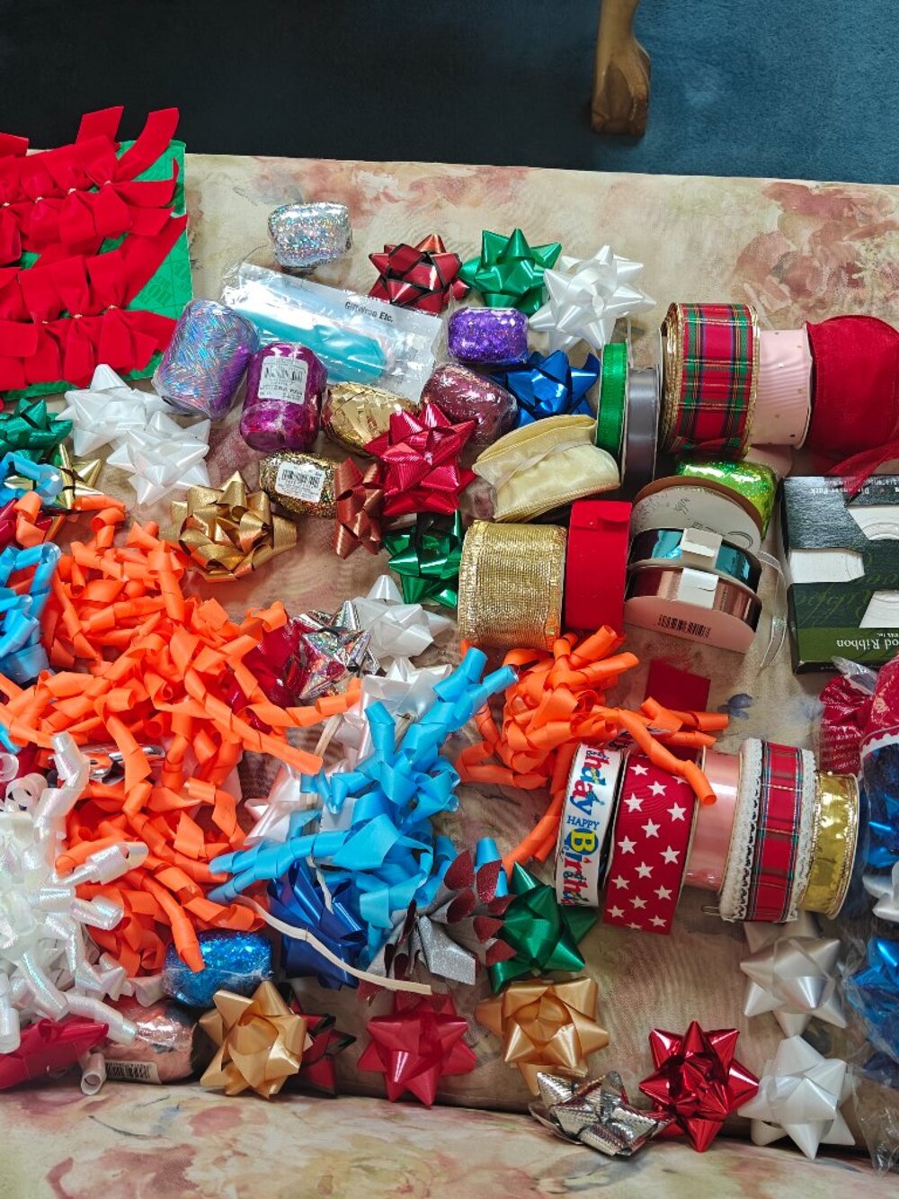 Bundle of bows and ribbons, new
